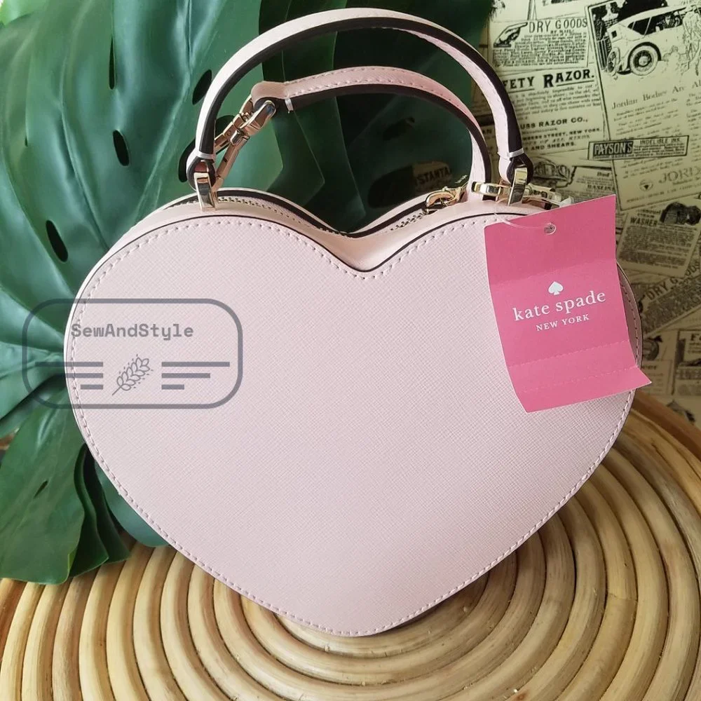 Tik Tok viral!!!  Kate Spade NWT Heart Love Shack Crossbody Chalk Light Pink - Picture 7 of 13